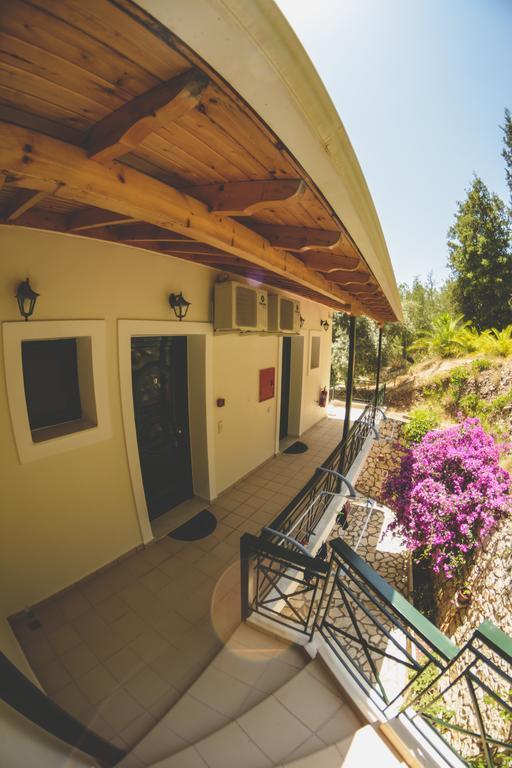 Althea Studios Lefkada Айос-Нікітас Номер фото