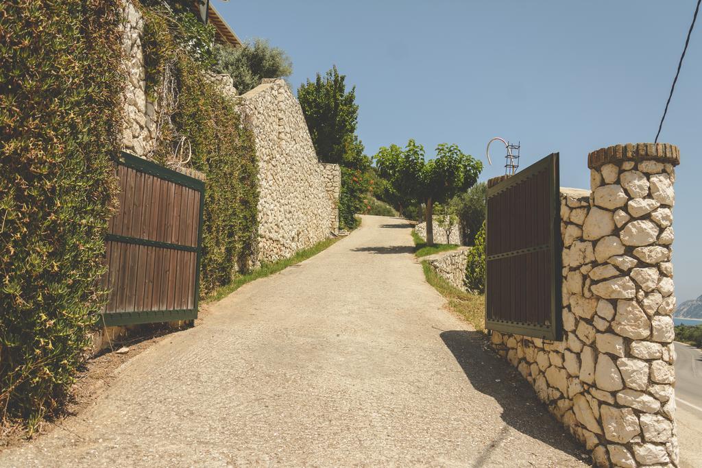 Althea Studios Lefkada Айос-Нікітас Номер фото